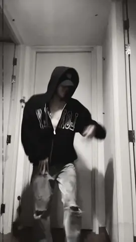 ⭐️ คนติดตามเยอะ อันดับ220 Sorry kub🫣 คลิปนี้มีคนเปิดดูแล้ว 130781 ครั้.... ARM WC ❤️ ผู้ติดตาม 0 คน ผลงาน 0 คลิป ได้หัวใจ ดวง Sorry kub🫣 คลิปนี้มีคนเปิดดูแล้ว 130781 ครั้....